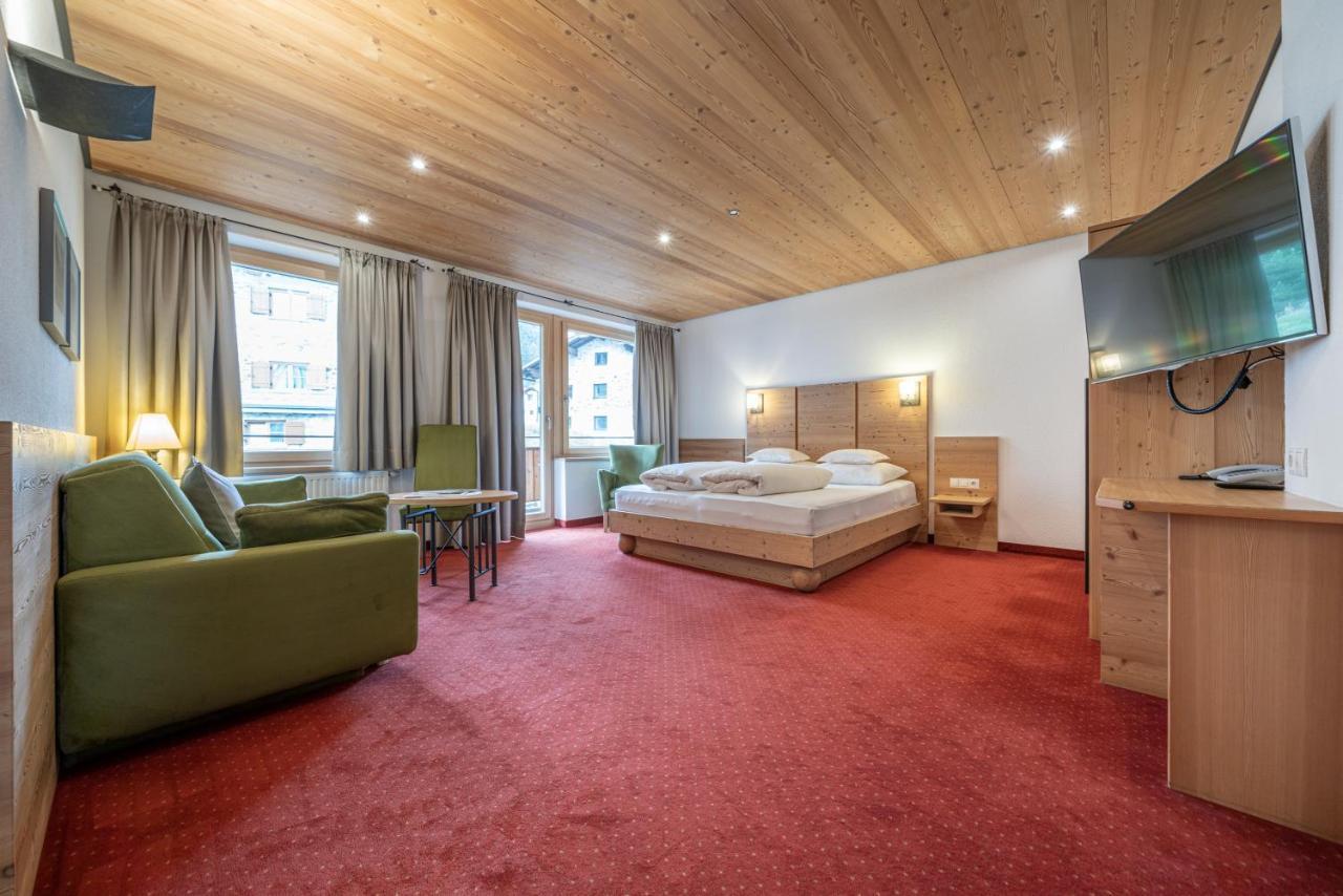 Schoenblick - Gurgl B&B โอเบอร์กัวร์เกิล ภายนอก รูปภาพ