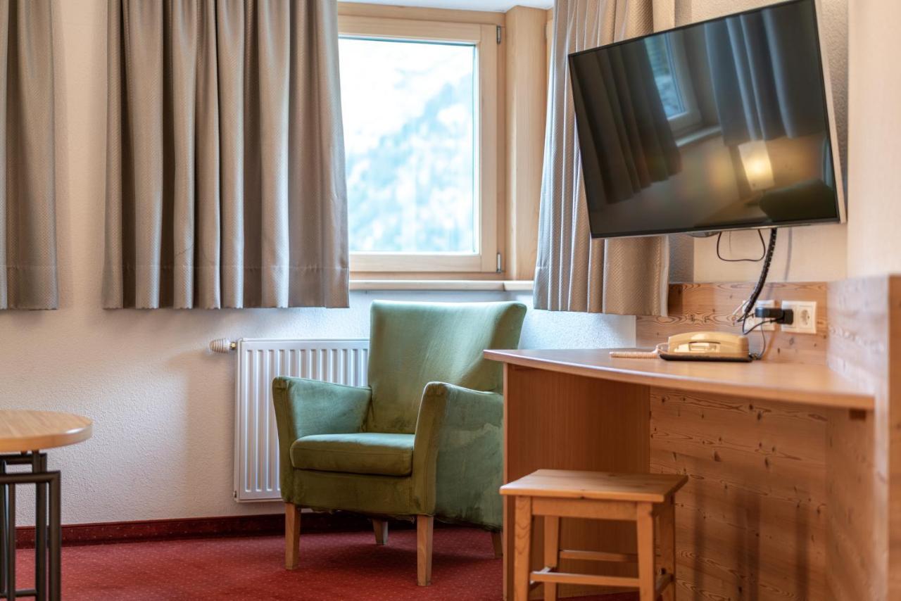 Schoenblick - Gurgl B&B โอเบอร์กัวร์เกิล ภายนอก รูปภาพ