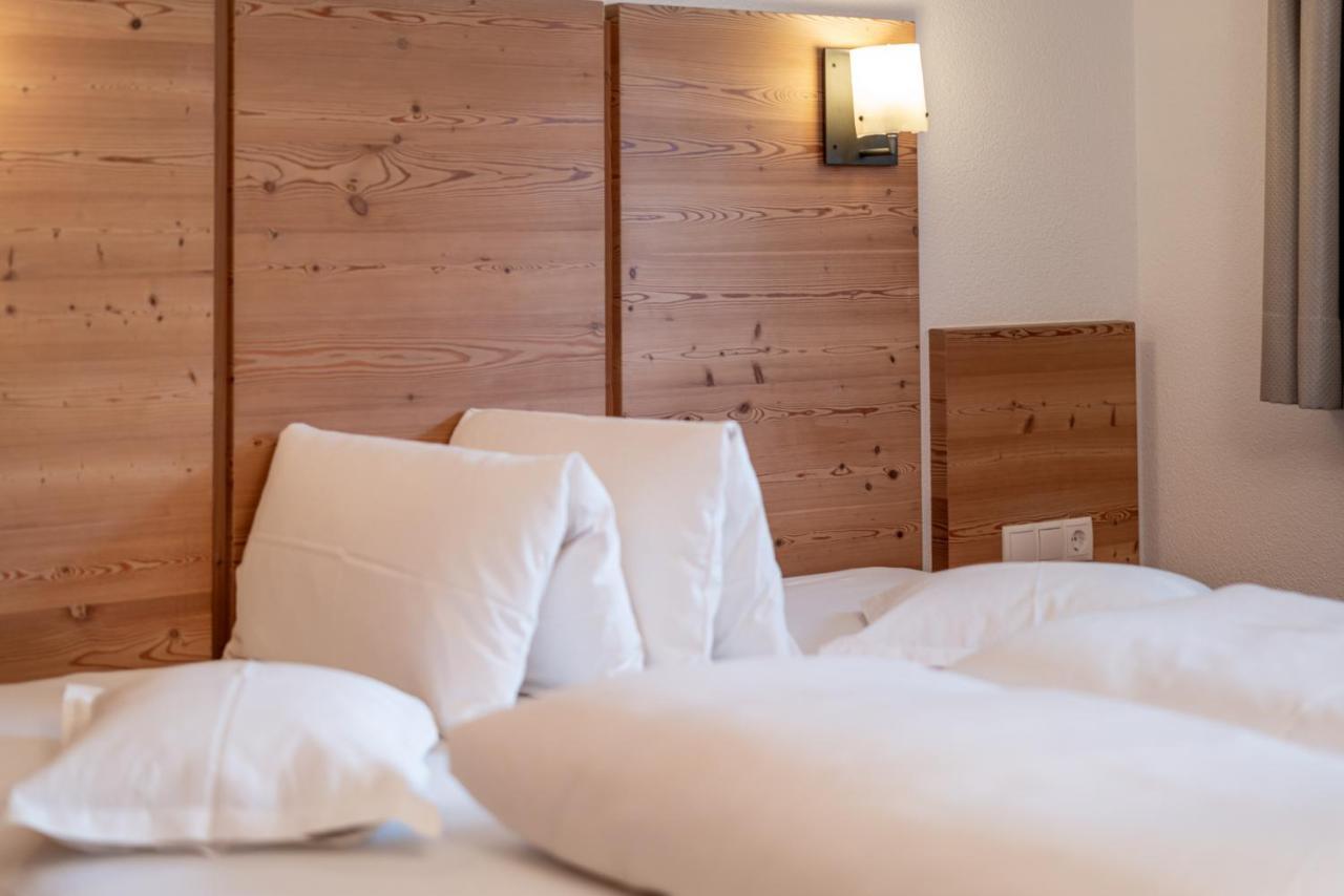 Schoenblick - Gurgl B&B โอเบอร์กัวร์เกิล ภายนอก รูปภาพ
