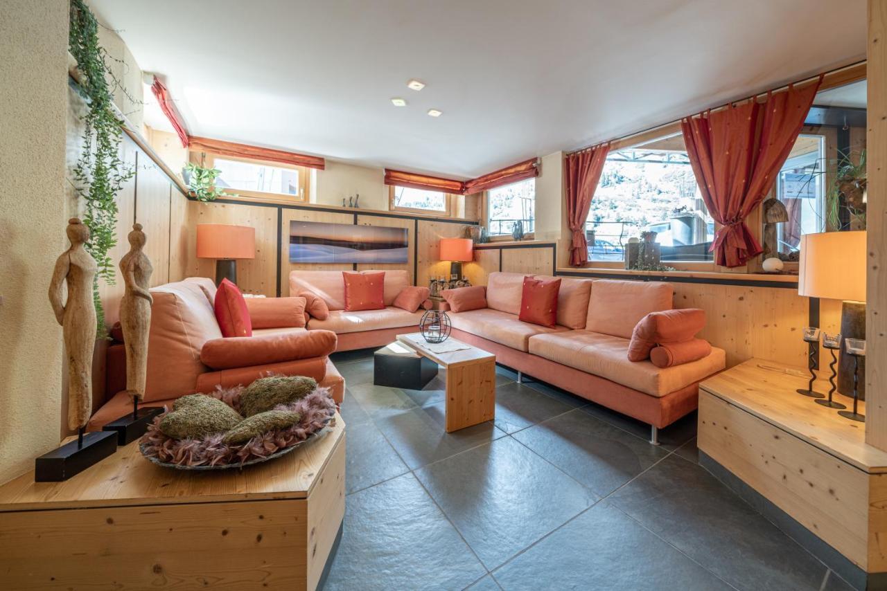 Schoenblick - Gurgl B&B โอเบอร์กัวร์เกิล ภายนอก รูปภาพ
