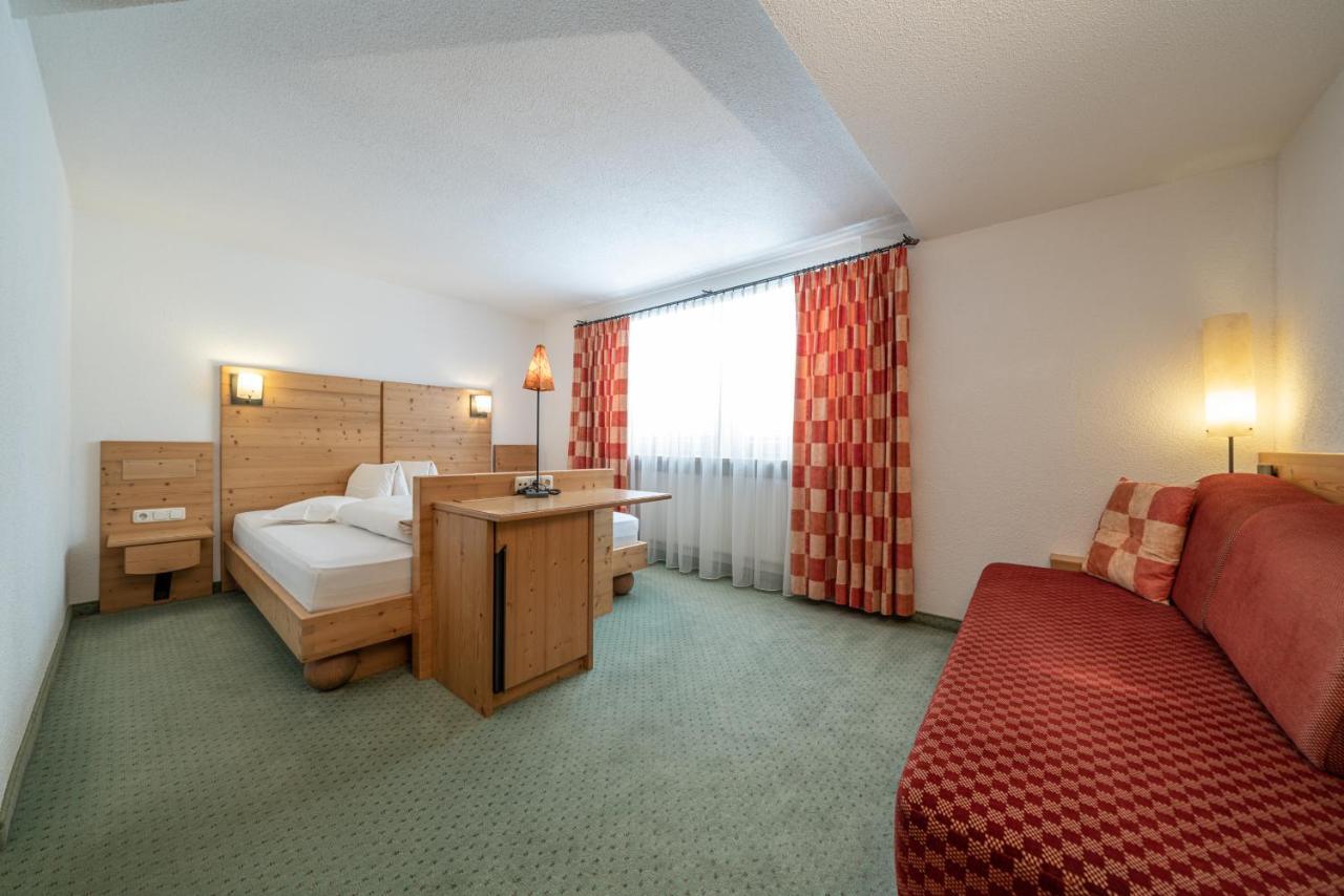 Schoenblick - Gurgl B&B โอเบอร์กัวร์เกิล ภายนอก รูปภาพ